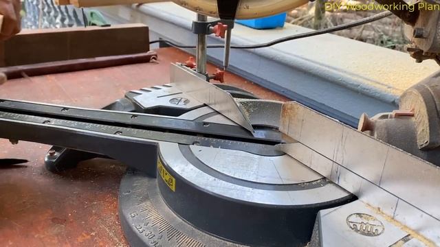 5 Amazing Woodworking Projects That You Can't Miss // Coffee Table With Design Unique From Old Wood смотреть онлайн