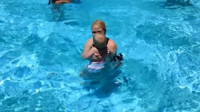 Элис учится плавать17.05.2014 смотреть онлайн