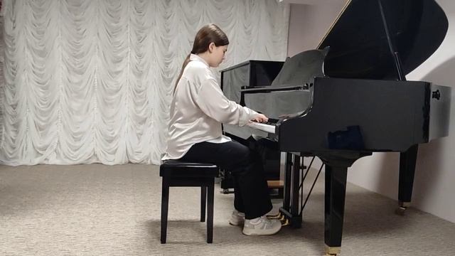 Р.Глиэр Прелюдия ре-бемоль-мажор Исп.Судьина Надежда смотреть онлайн