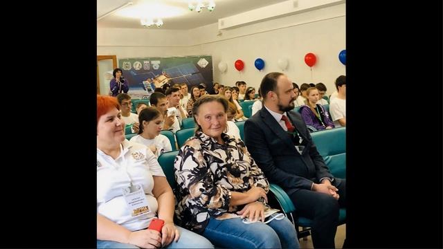 День 1. Образовательные программы «Ступени к космосу» и «Осенняя шахматная школа» смотреть онлайн