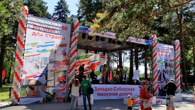 Посмотри в глаза. Кавер-группа M&Dance