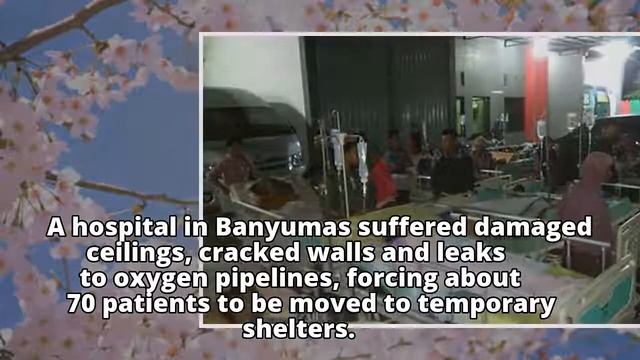 Three dead after 6.5-magnitude quake strikes Indonesia's Java island смотреть онлайн