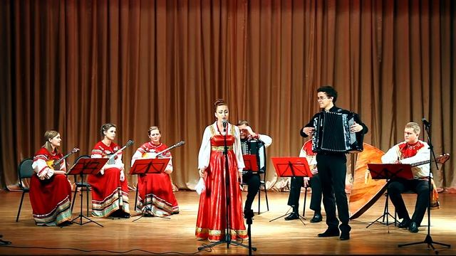 Карина Попова - По сеням хожу (обработка В. Шимкова) смотреть онлайн