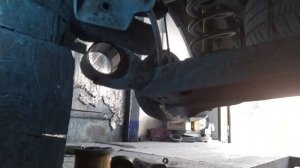 Задняя балка логан