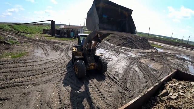 26 АПРЕЛЯ НА ПОГРУЗКЕ смотреть онлайн