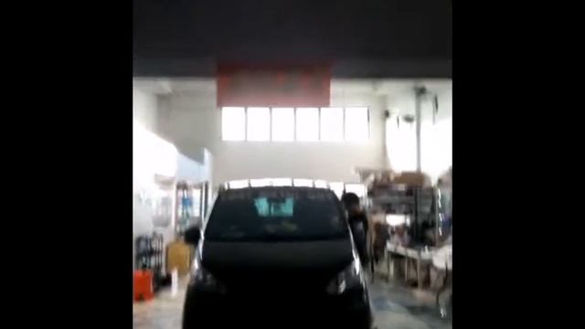 Keyless Entry System - Nissan NV200 смотреть онлайн