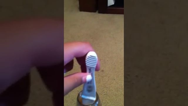 Faking Out A Pregnancy Test With Apple Juice смотреть онлайн