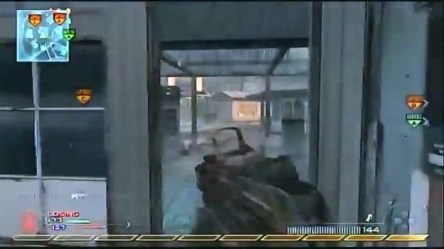 Famas Rundown Domination 41-3 w/ Quake and MW2 Overlord effects смотреть онлайн