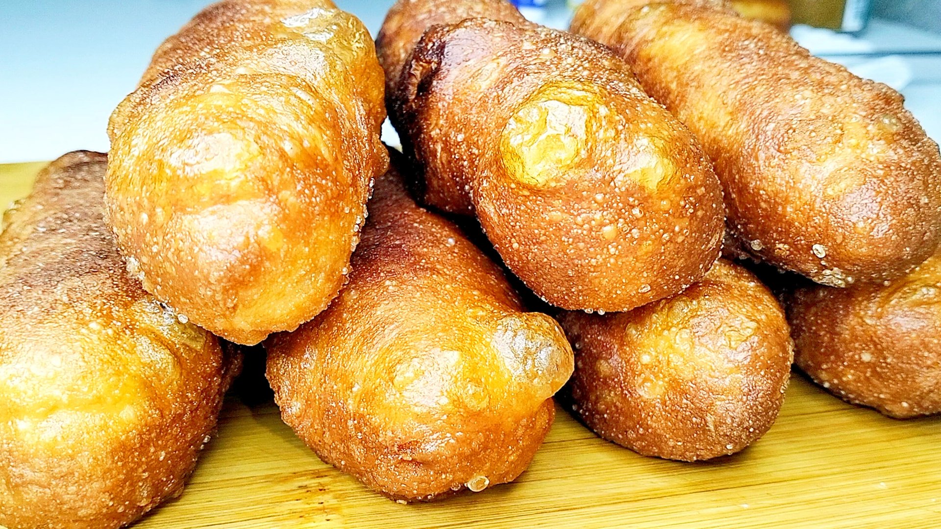 Жареные сосиски в тесте: в 4 раза дешевле готовых и вкуснее смотреть онлайн