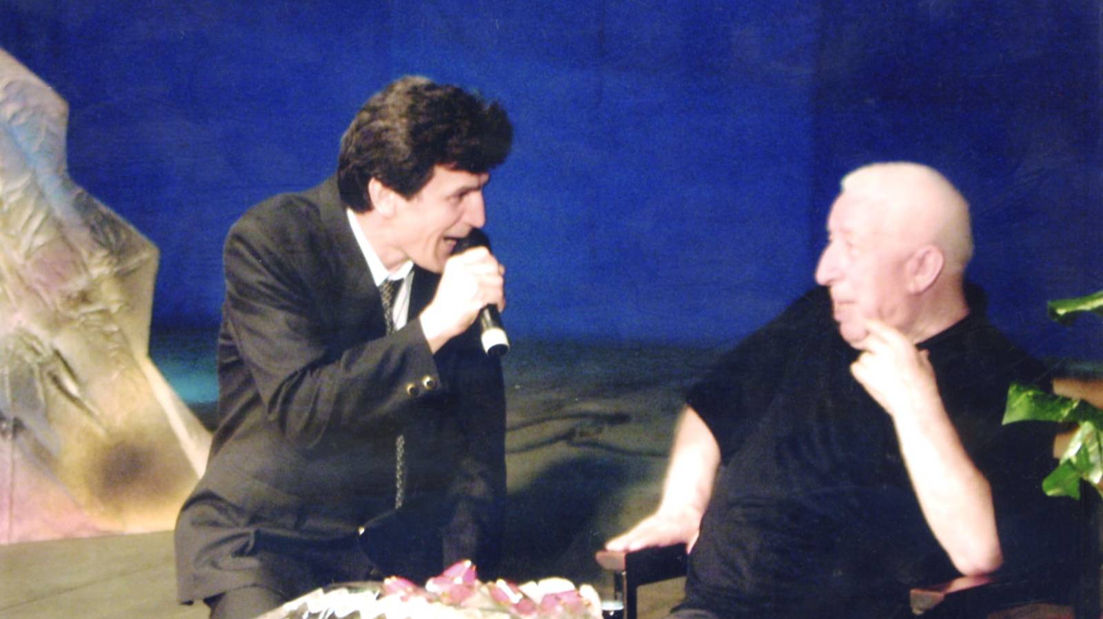 Расул Гамзатов - это душа АВАРСКОГО НАРОДА смотреть онлайн