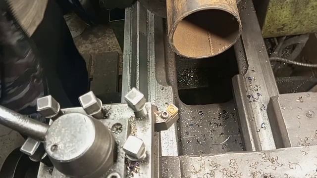 Проточка фланцев на токарном станке . смотреть онлайн