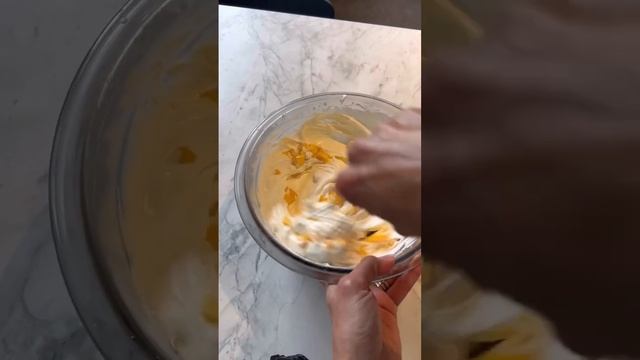 The most DELICIOUS Lime and Mango cake | The ultimate summer cake | Food with Chetna смотреть онлайн