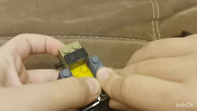 Как зделать машинку из лего? типо хетчбека