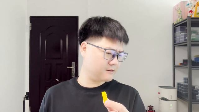 泰坦时钟王四眼黄牛金色朋友到底先拼谁呢？ смотреть онлайн