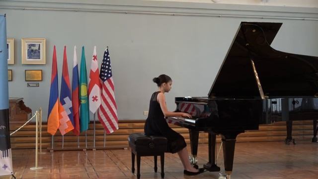 А.Бабаджанян Экспромт исп. Лилит Мартиросян смотреть онлайн