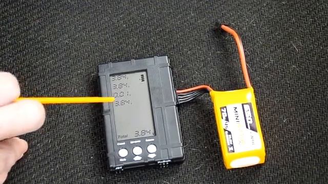 Bad CNHL MiniStar 650mAh 14.8V 4S 70C Lipo Battery from Banggood. смотреть онлайн