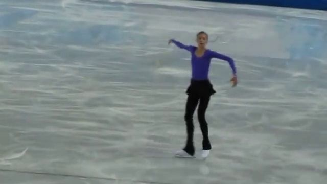 MVI_8906 2014 Olys Ladies practice Polina Edmunds смотреть онлайн