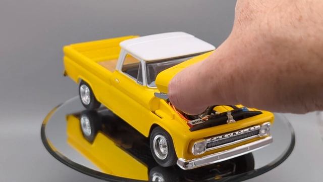 Revell's 1966 Chevy Pickup A look back at one of my oldest builds. смотреть онлайн