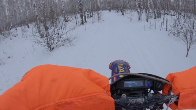 эндуро зимой смотреть онлайн