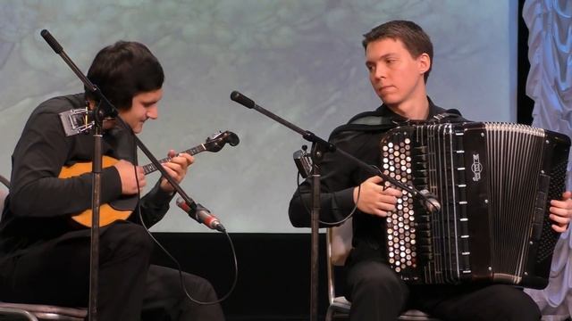 Дуэт виртуозов: Артём Давтян (домра) и Николай Прокопьев (баян) Новосибирск