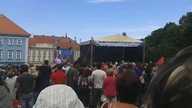 Severořeská filharmonie - Don´t stop me now смотреть онлайн