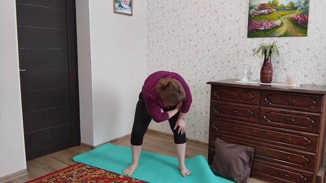 Упражнения для поясницы / Убираем напряжение, боль, скованность с нижней части спины смотреть онлайн