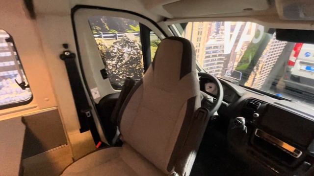 Knaus Boxlife Pro 600 Street XL 2025 смотреть онлайн