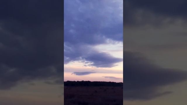 Луна вечер.. 2022 #красотавокруг#осень#вечер#стихия#дудук#музыкадлядуши#музыкабезслов#музыкатоп смотреть онлайн