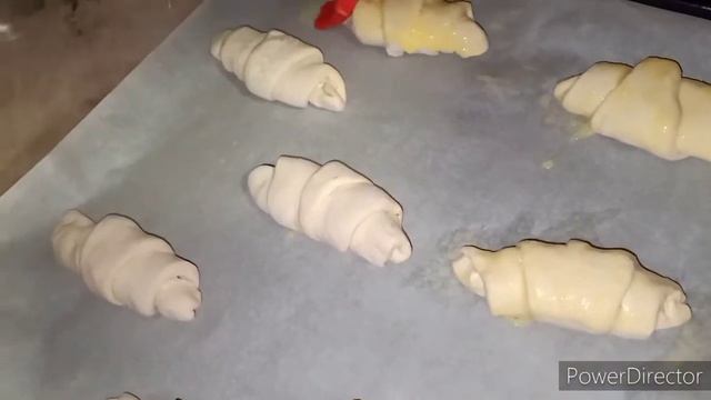 Покупка вещей и маркеров ,готовлю круассаны и пицу 💓🥺 смотреть онлайн