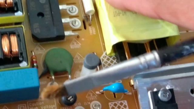 TV LG 32LJ500B- totalmente inoperante. смотреть онлайн