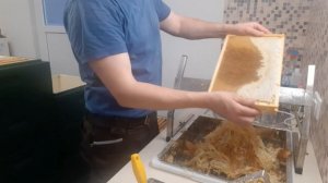 Паровой нож . Распечатка медовых рамок паровым ножом.