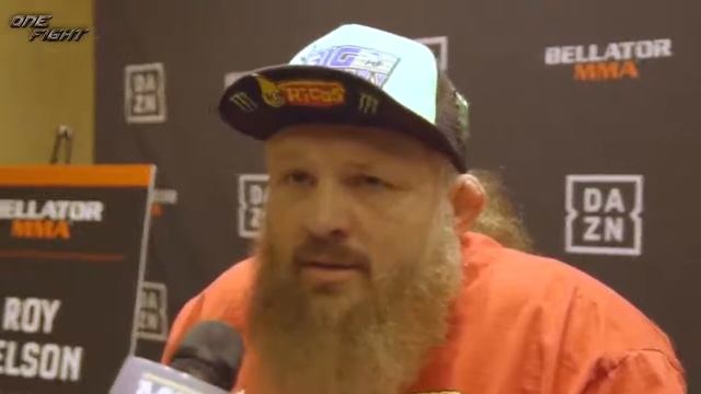 Топ 10 бойцов UFC не хотевшие добивать соперника!