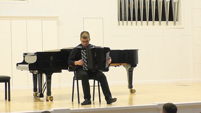 А. Романов Самый трудный "Этюд №24" на тему Н. Паганини Играет студент НОККиИ Эдуард Вайгант