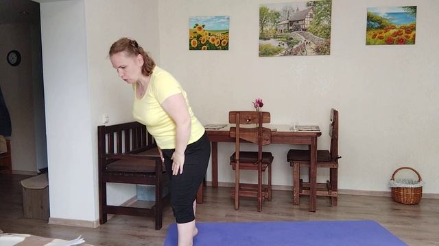 Упражнения для укрепления мышц тела, для подвижности и выносливости / Баланс / Бодрый вторник смотреть онлайн