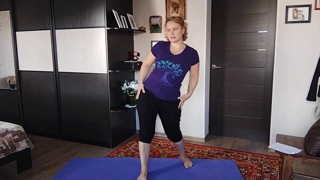 Упражнения для тазобедренных суставов / Оживляем суставы ног / Профилактика коксартроза смотреть онлайн