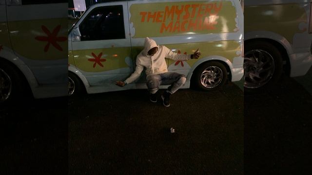 HOLY GUACAMOLE смотреть онлайн