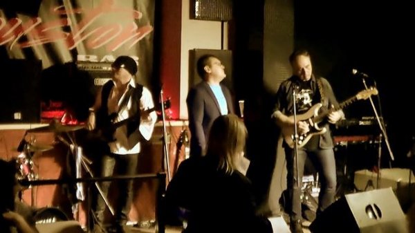 White Crow (feat. Max Khvostov )"Across the universe" Lenon's cover 2017 09 05