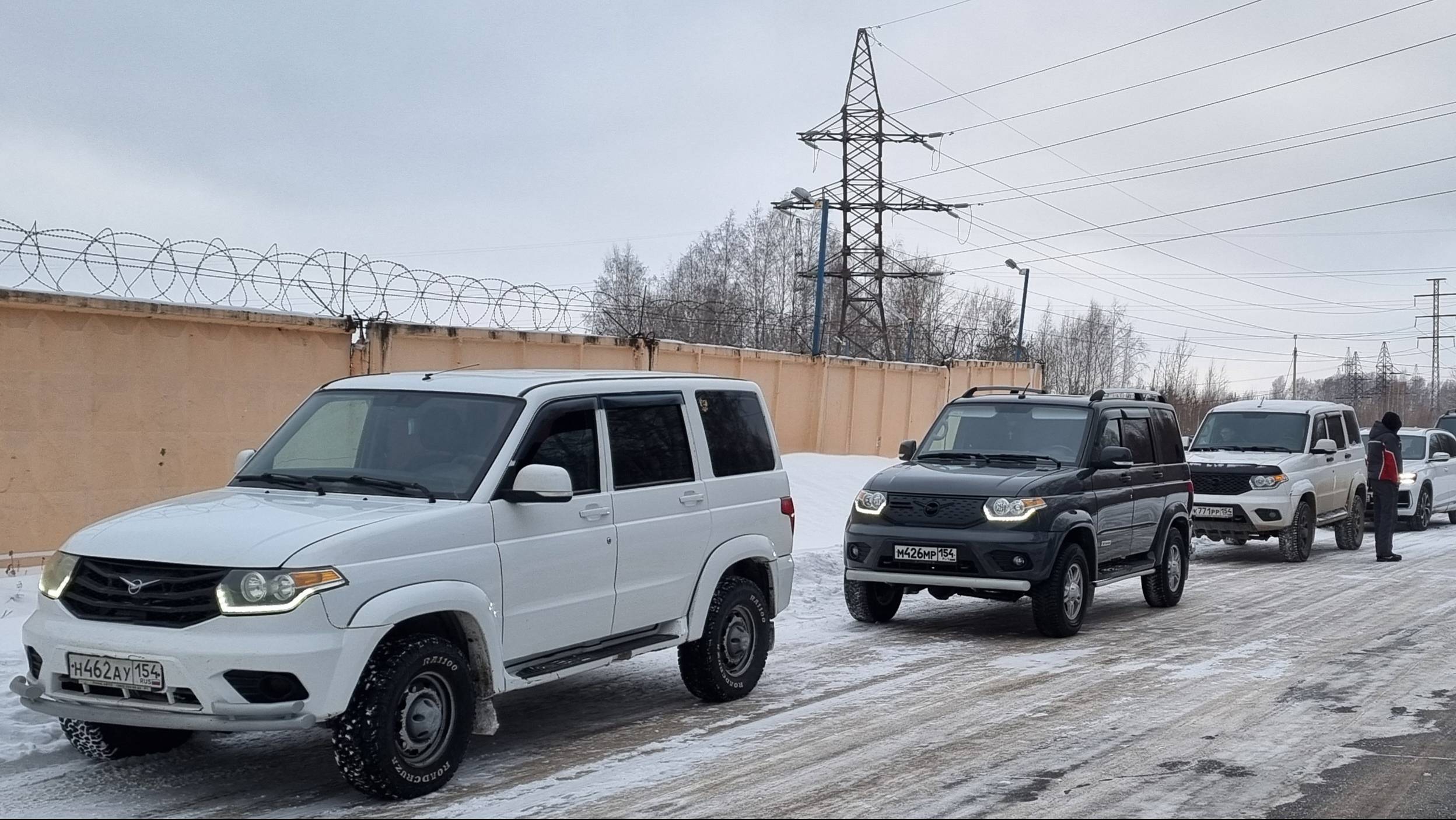 Как один УАЗ Патриот всех спасал. смотреть онлайн