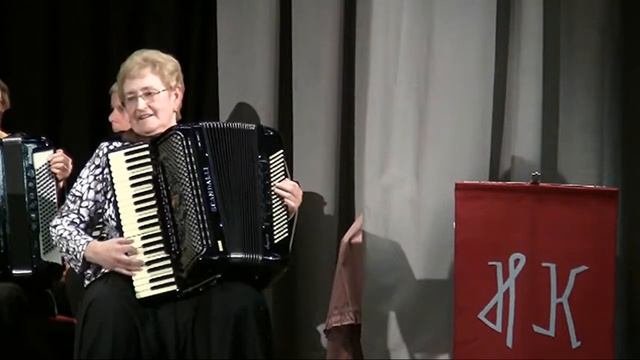 Горни Крамер "Дивертисмент" Играет маэстро ХЕРМИ КАЛЕТА (аккордеон) Австрия, Вена