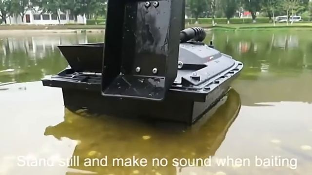 Smart remote control bait-dropping boat смотреть онлайн