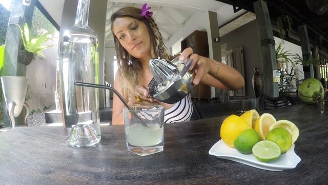 Lemon Juice Morning Routine смотреть онлайн