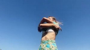 Михалина раздевается