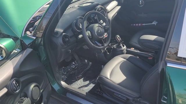 2020 Mini Hardtop 2 Door Oxford Edition, MP10857, 25,530 Miles, British Racing Green смотреть онлайн