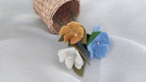 Видеоурок. Учимся технике Мокрое валяние шерсти. Как свалять цветы из шерсти. Полевые цветы