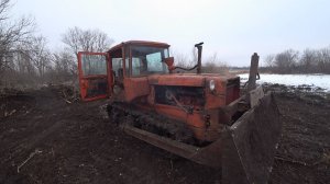 тяжелая раскорчевка на дт 75 бульдозер мал да могуч