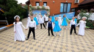 "Прощальный вальс" Авторы: Н. Май, Л. Кириллова, д/с Солнышко, выпусной  праздник!