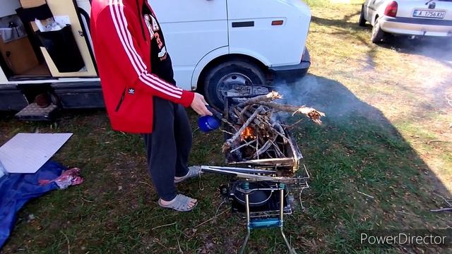 Дикие кемпинги южного Черномория. Жарим ската и креветок на костре. Газ закончился. смотреть онлайн