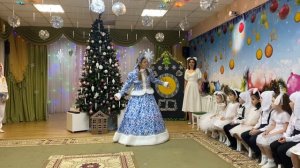 «Песня Снегурочки» автор Арина Чугайкина 
#новыйгод #утренниквдетскомсаду #снегурочка