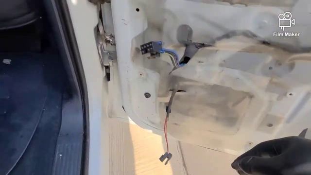 92-99 Chevy/GMC Suburban Right Rear Window Motor Replacement