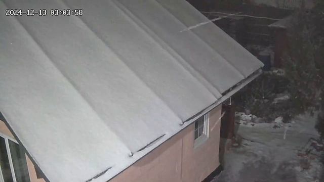 Две, долетевшие, вспышки M1.6 3922 23:58:00-24:07:00 12.12.24, M1.0 3922 06:11:00-06:18:00 13.12.24 смотреть онлайн